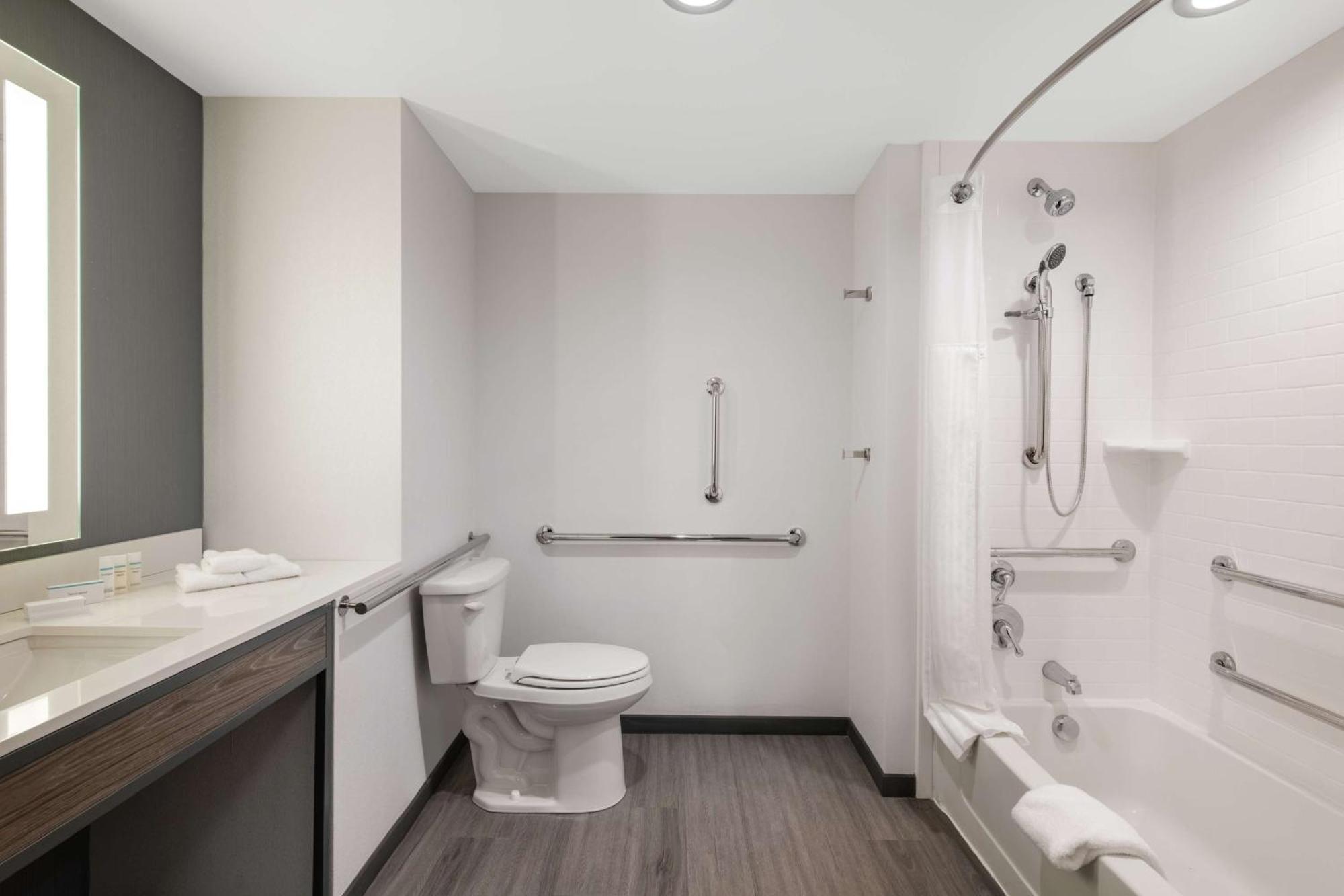 Hilton Garden Pittsburgh Area Beaver Valley, Pa Hotel Monaca